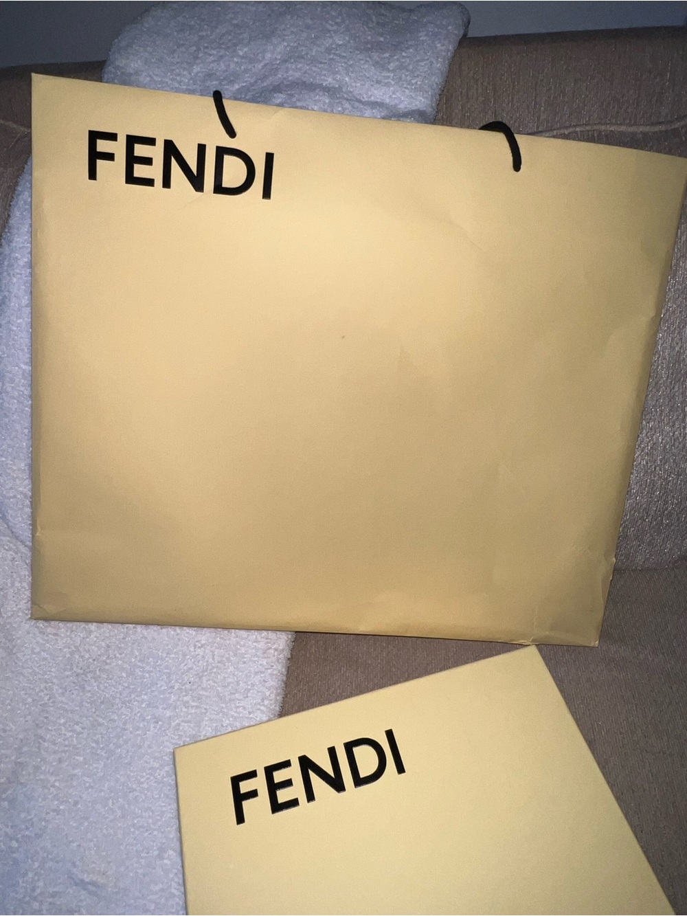 FENDI empty box - Picture 2 of 8